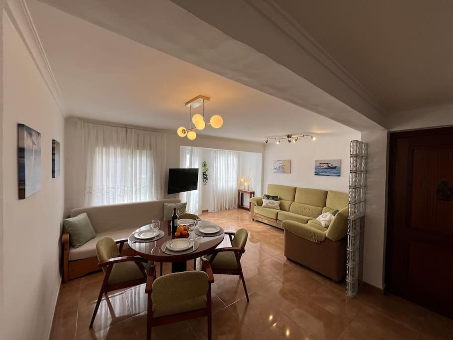 Apartamento Monika Playa Y Grau 간디아 외부 사진